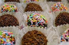 palline di cioccolato biscotti secchi